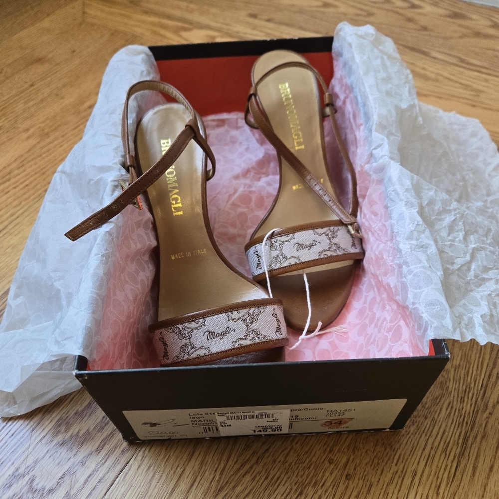 NIB Bruno Magli Women's Brown and Cream Sandals - Picture 4 of 11